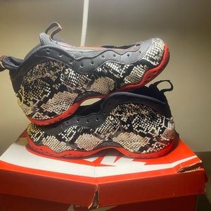 2019
Air Foamposite One 'Albino Snakeskin'